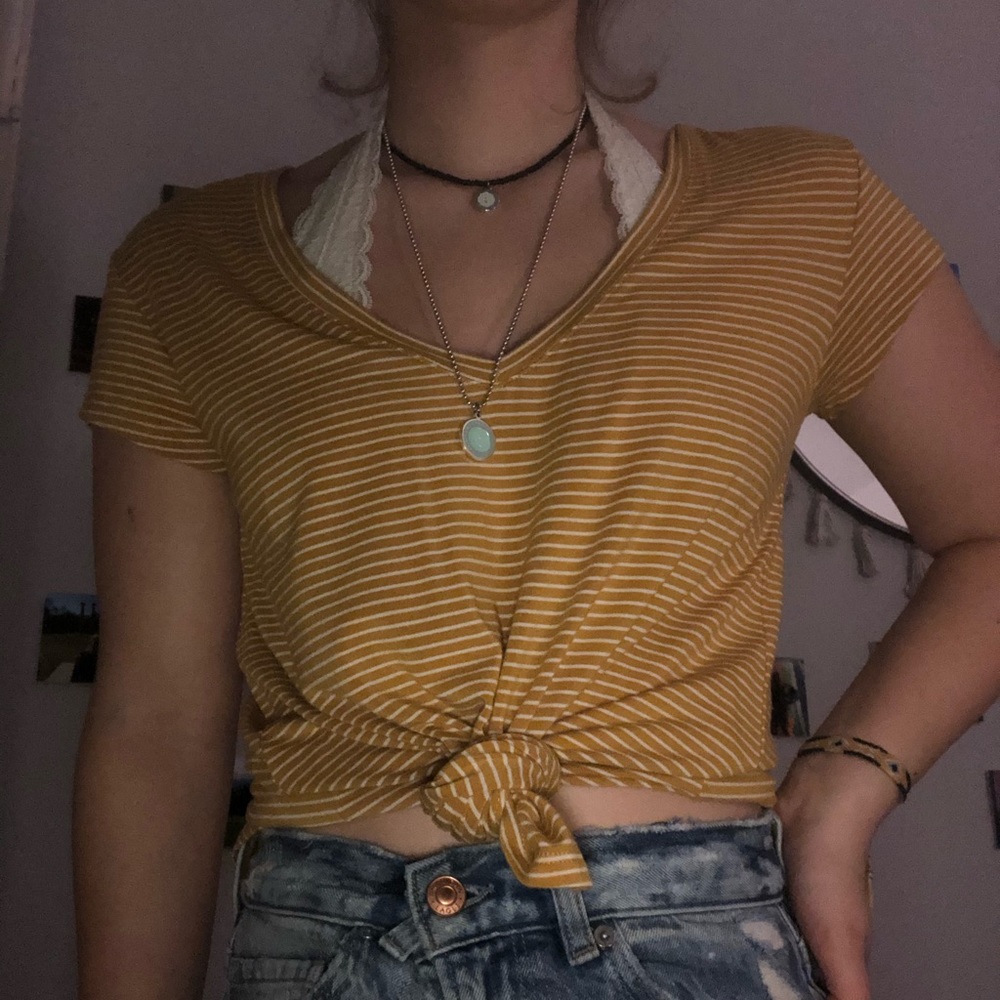 Stripped American eagle top